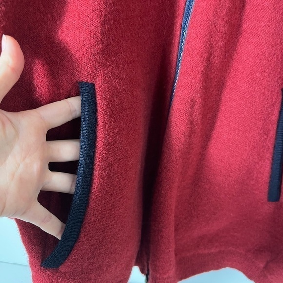 100% Wool Made in New Zealand Zip Jacket - Picture 2 of 10